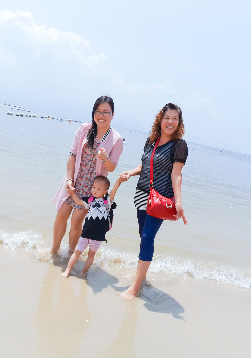 1495869106983247.jpg 罗凤连&妈咪.jpg